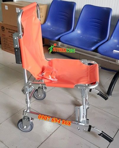 bang ca len xuong cau thang 5L